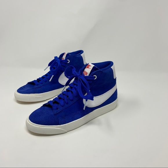 stranger things x nike blazer high